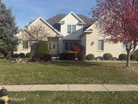 Photo of 5829 Green Ivy Lane, Monclova, OH 43542 (MLS # 10002254)