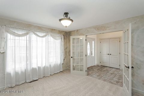 Tiny photo for 5829 Green Ivy Lane, Monclova, OH 43542 (MLS # 10002254)