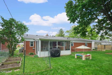 Tiny photo for 3138 Villa Drive, Toledo, OH 43614 (MLS # 10011687)