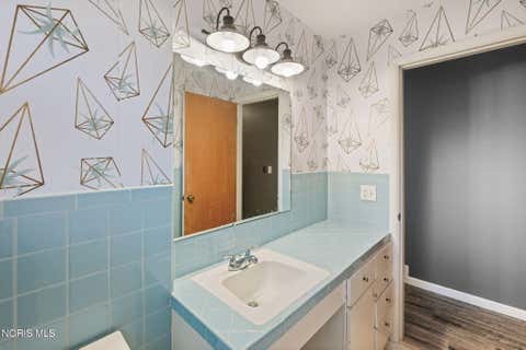 Tiny photo for 3138 Villa Drive, Toledo, OH 43614 (MLS # 10011687)
