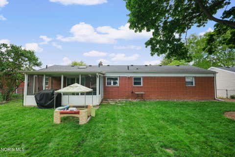 Tiny photo for 3138 Villa Drive, Toledo, OH 43614 (MLS # 10011687)