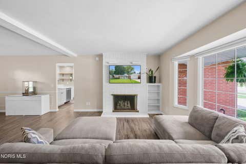 Tiny photo for 3138 Villa Drive, Toledo, OH 43614 (MLS # 10011687)