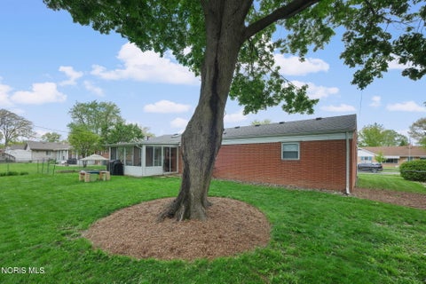 Tiny photo for 3138 Villa Drive, Toledo, OH 43614 (MLS # 10011687)