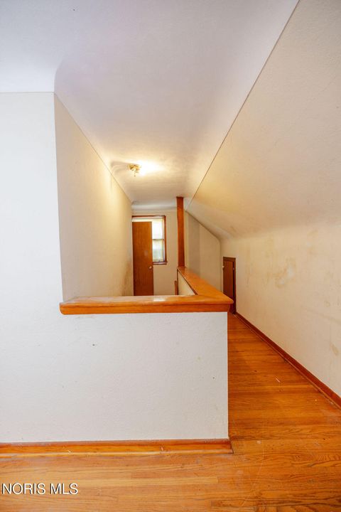 Tiny photo for 1406 Eleanor Avenue, Toledo, OH 43612 (MLS # 10007324)