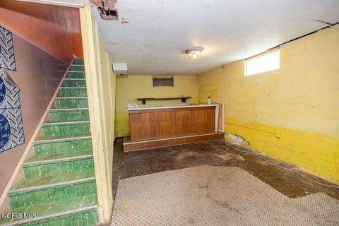 Tiny photo for 1406 Eleanor Avenue, Toledo, OH 43612 (MLS # 10007324)