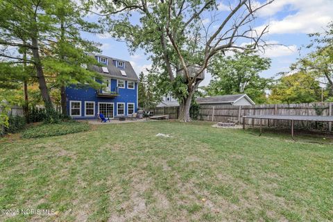 Tiny photo for 222 N Lawn Avenue, Bluffton, OH 45817 (MLS # 10000206)