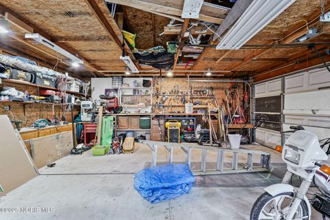 Tiny photo for 222 N Lawn Avenue, Bluffton, OH 45817 (MLS # 10000206)