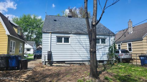 Tiny photo for 1811 Giant Street, Toledo, OH 43613 (MLS # 10006902)