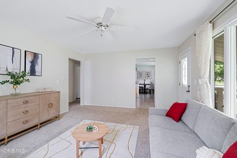 Tiny photo for 833 Cherry Lane, Waterville, OH 43566 (MLS # 10007441)