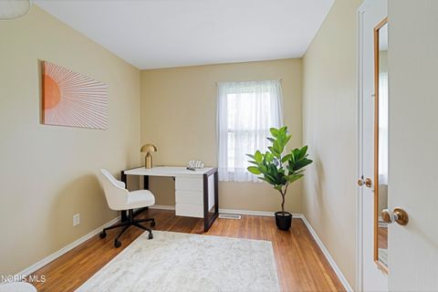 Tiny photo for 833 Cherry Lane, Waterville, OH 43566 (MLS # 10007441)