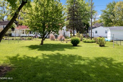 Tiny photo for 833 Cherry Lane, Waterville, OH 43566 (MLS # 10007441)