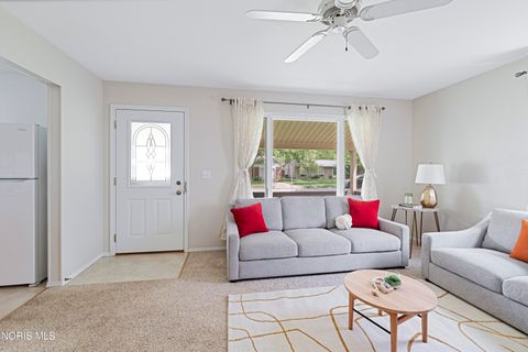 Tiny photo for 833 Cherry Lane, Waterville, OH 43566 (MLS # 10007441)