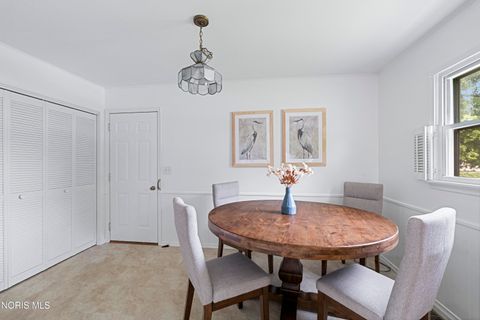 Tiny photo for 833 Cherry Lane, Waterville, OH 43566 (MLS # 10007441)