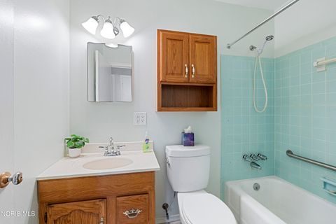 Tiny photo for 833 Cherry Lane, Waterville, OH 43566 (MLS # 10007441)