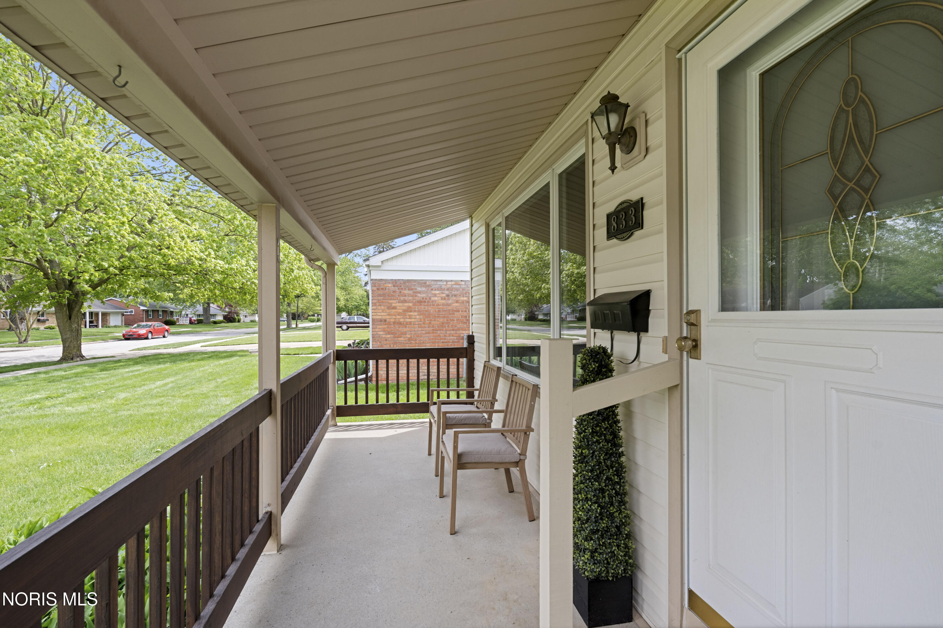 833 Cherry Lane
