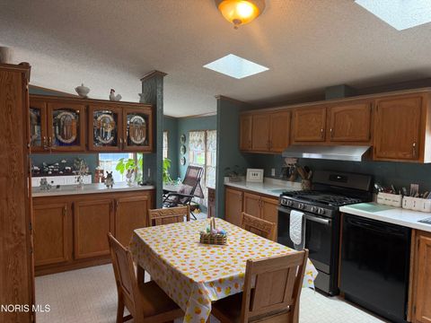 Tiny photo for 9045 Casebeer Miller Road, Hicksville, OH 43526 (MLS # 10006032)