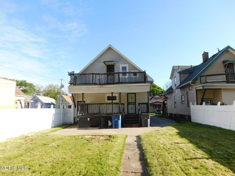 Tiny photo for 1641 Avondale Avenue, Toledo, OH 43607 (MLS # 10008075)