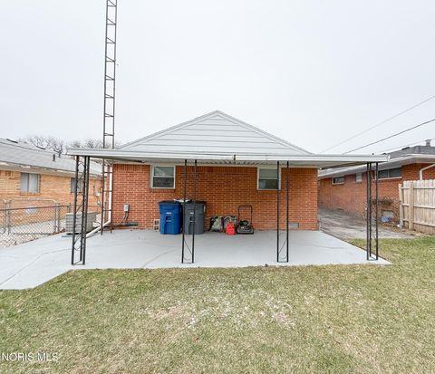 Tiny photo for 1818 Christian Avenue, Toledo, OH 43613 (MLS # 10005291)