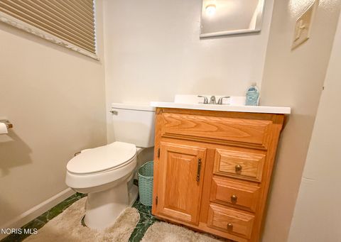 Tiny photo for 1818 Christian Avenue, Toledo, OH 43613 (MLS # 10005291)