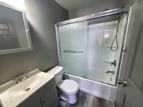 Tiny photo for 725 Reineck Drive, Toledo, OH 43605 (MLS # 10014390)
