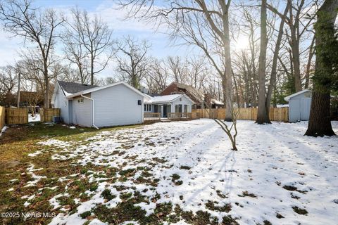 Tiny photo for 2537 Vaness Drive, Toledo, OH 43615 (MLS # 10002390)