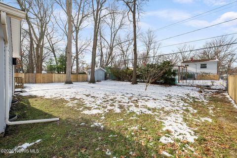 Tiny photo for 2537 Vaness Drive, Toledo, OH 43615 (MLS # 10002390)