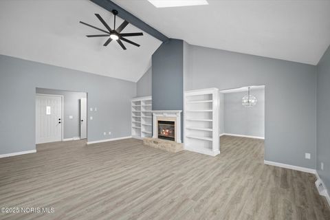 Tiny photo for 2537 Vaness Drive, Toledo, OH 43615 (MLS # 10002390)