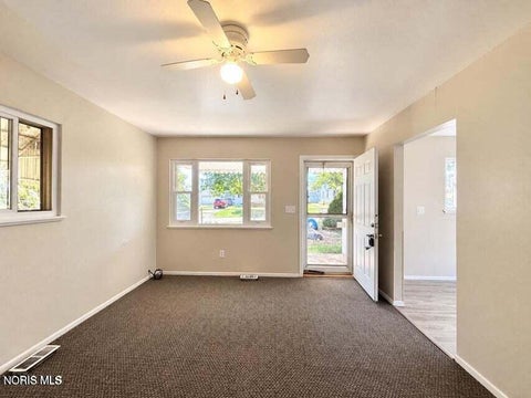 Tiny photo for 2157 Nevada Street, Toledo, OH 43605 (MLS # 10013166)
