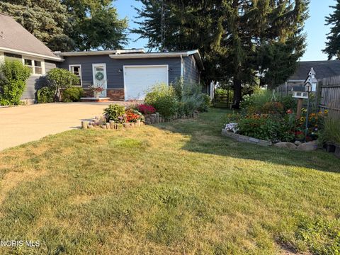 Tiny photo for 14075 County Road J, Wauseon, OH 43567 (MLS # 10010414)
