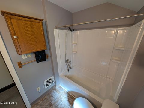 Tiny photo for 3722 Leybourn Avenue, Toledo, OH 43612 (MLS # 10004629)