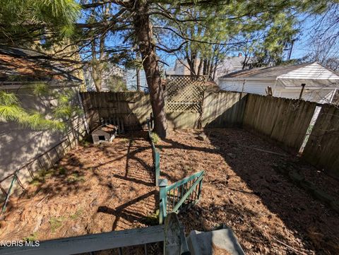 Tiny photo for 3722 Leybourn Avenue, Toledo, OH 43612 (MLS # 10004629)