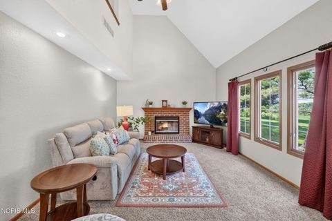 Tiny photo for 2216 Coe Court, Perrysburg, OH 43551 (MLS # 10010735)