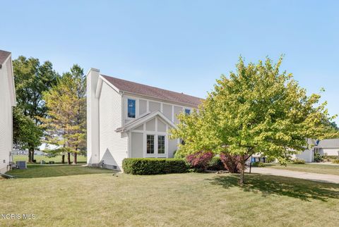 Tiny photo for 2216 Coe Court, Perrysburg, OH 43551 (MLS # 10010735)