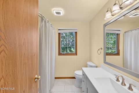 Tiny photo for 2216 Coe Court, Perrysburg, OH 43551 (MLS # 10010735)