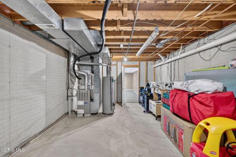 Tiny photo for 2216 Coe Court, Perrysburg, OH 43551 (MLS # 10010735)
