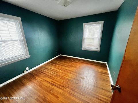 Tiny photo for 3042 Cragmoor Avenue, Toledo, OH 43614 (MLS # 10000422)