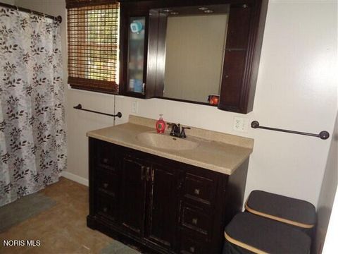 Tiny photo for 212 W Sugar Street, Leipsic, OH 45856 (MLS # 10010469)
