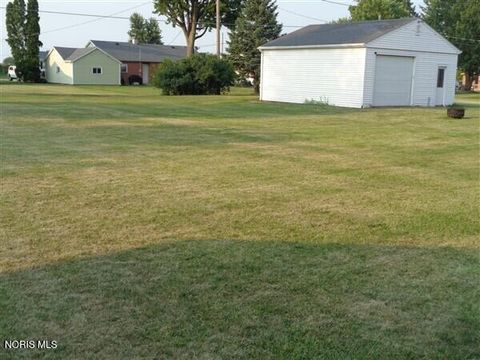 Tiny photo for 212 W Sugar Street, Leipsic, OH 45856 (MLS # 10010469)