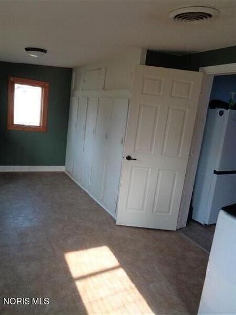 Tiny photo for 212 W Sugar Street, Leipsic, OH 45856 (MLS # 10010469)