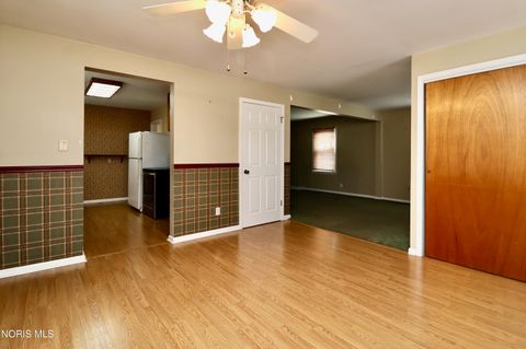 Tiny photo for 1532 Gould Road, Toledo, OH 43612 (MLS # 10005483)