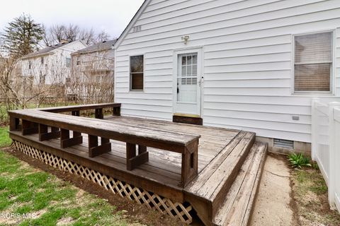 Tiny photo for 1532 Gould Road, Toledo, OH 43612 (MLS # 10005483)