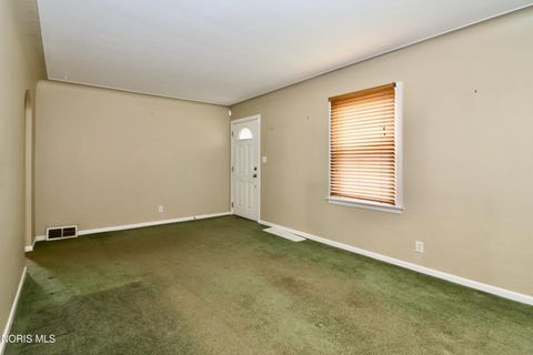 Tiny photo for 1532 Gould Road, Toledo, OH 43612 (MLS # 10005483)