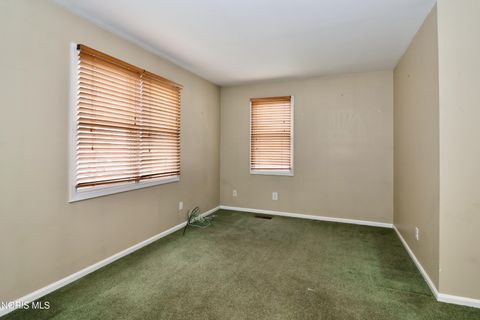 Tiny photo for 1532 Gould Road, Toledo, OH 43612 (MLS # 10005483)