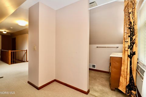 Tiny photo for 1532 Gould Road, Toledo, OH 43612 (MLS # 10005483)