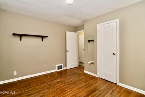 Tiny photo for 1532 Gould Road, Toledo, OH 43612 (MLS # 10005483)