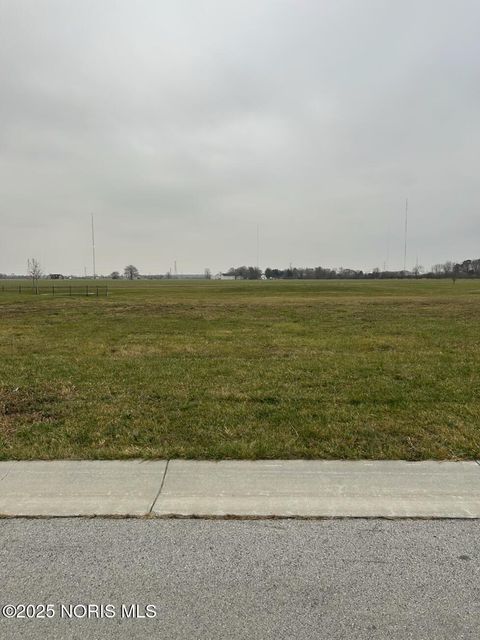 Photo of 5560 Eagles Landing Drive, Oregon, OH 43616 (MLS # 10001749)