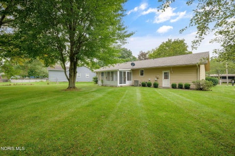 Tiny photo for 636 Normandie Boulevard, Bowling Green, OH 43402 (MLS # 10014188)