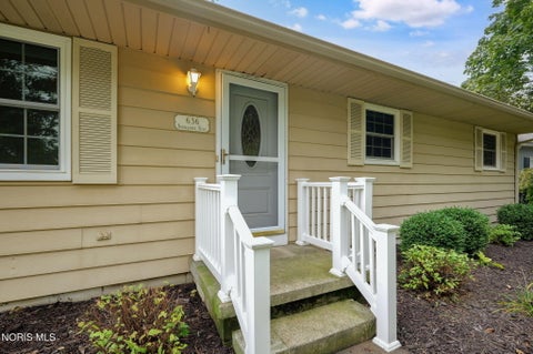 Tiny photo for 636 Normandie Boulevard, Bowling Green, OH 43402 (MLS # 10014188)