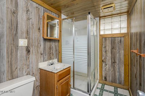 Tiny photo for 1135 Hawk Street, Toledo, OH 43612 (MLS # 10006753)