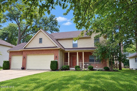 Photo of 701 Whisperlake Rd RD, Holland, OH 43528 (MLS # 10013696)